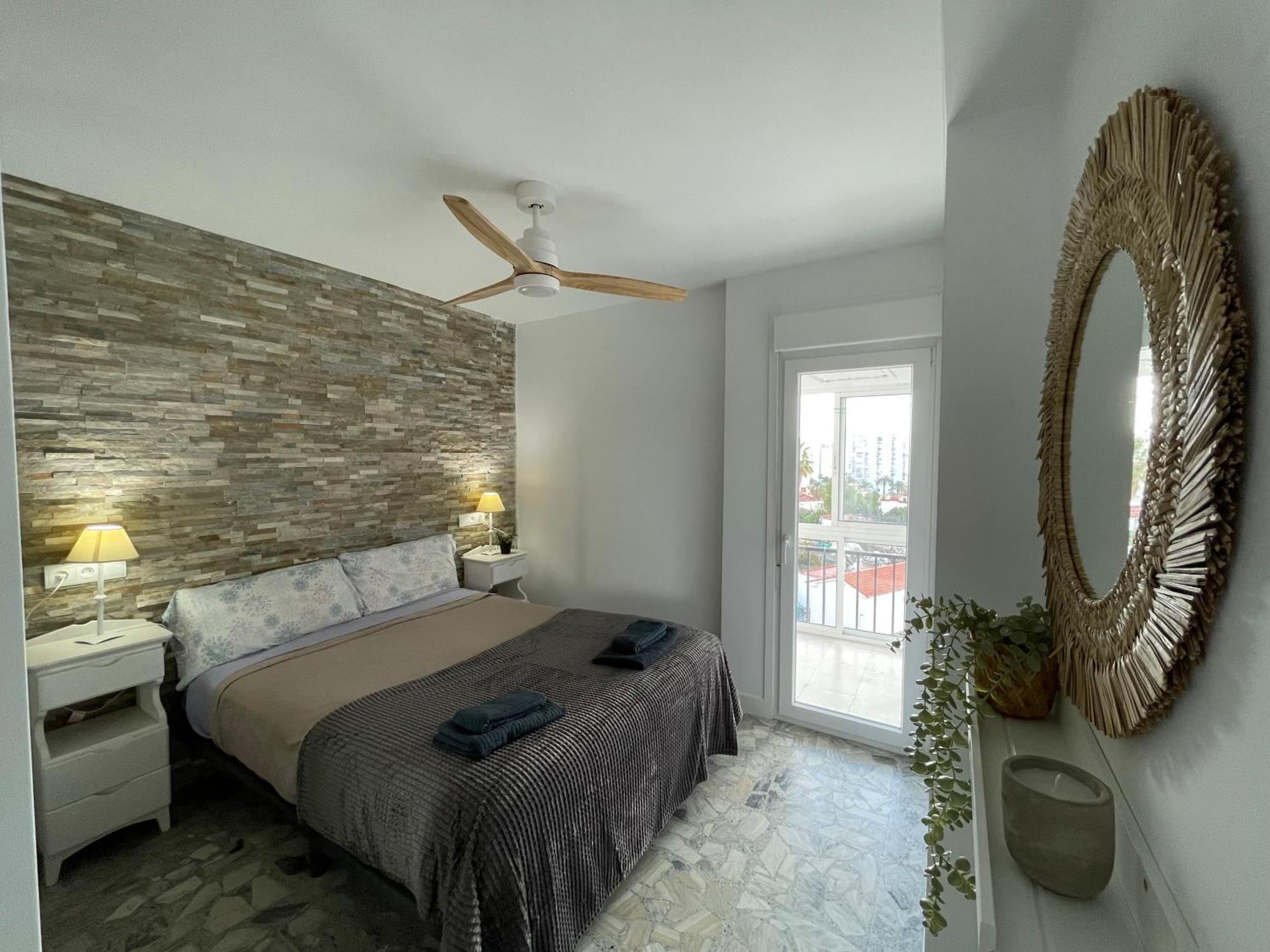 Apartamento de 3 dormitorios Benalmádena Exterior foto